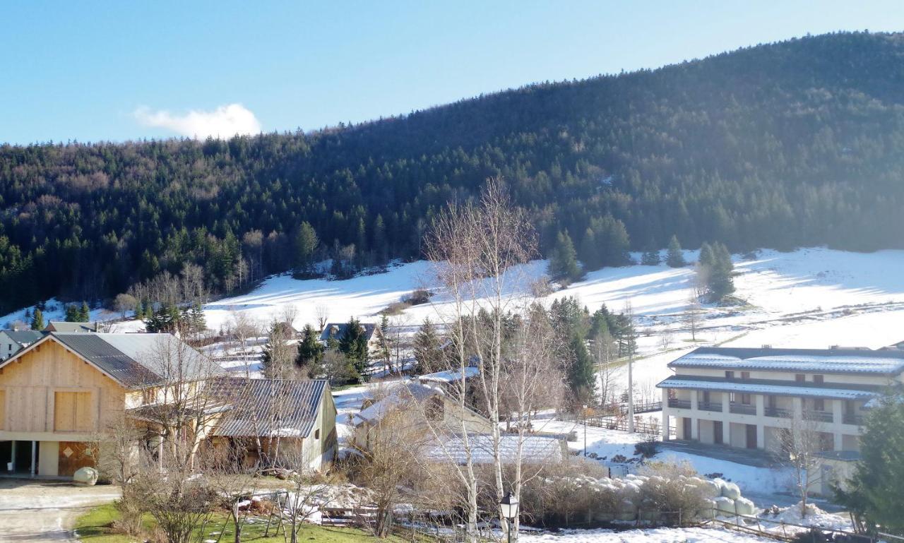 Auberge Des Deux Moucherolles Corrençon-en-Vercors Eksteriør bilde